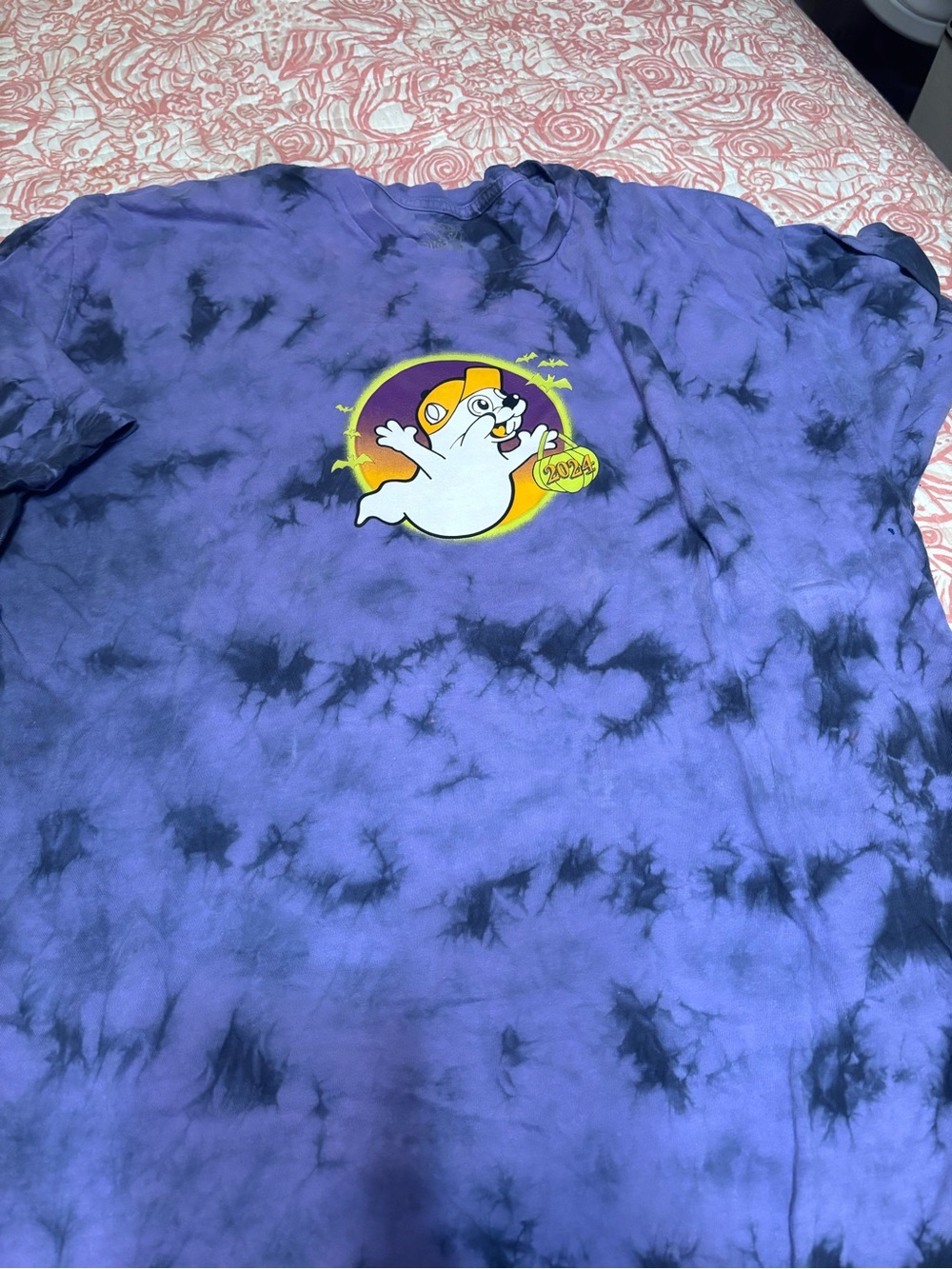 Buc-ee’s purple Tie-Dye adult Short Sleeve Tee with Ghost Graphic 2024